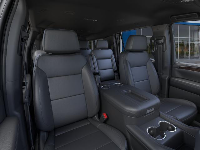 2024 Chevrolet Suburban Vehicle Photo in PEMBROKE PINES, FL 33024-6534