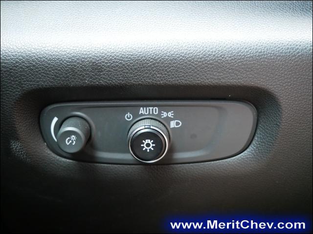 2022 Chevrolet Traverse Vehicle Photo in MAPLEWOOD, MN 55119-4794