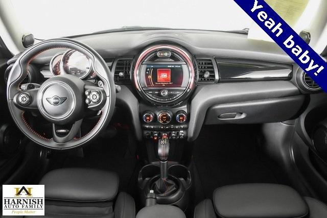 2019 MINI Cooper S Hardtop Vehicle Photo in Puyallup, WA 98371