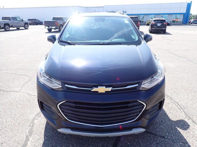 Used 2022 Chevrolet Trax LT with VIN KL7CJPSM2NB501807 for sale in Sault Sainte Marie, MI