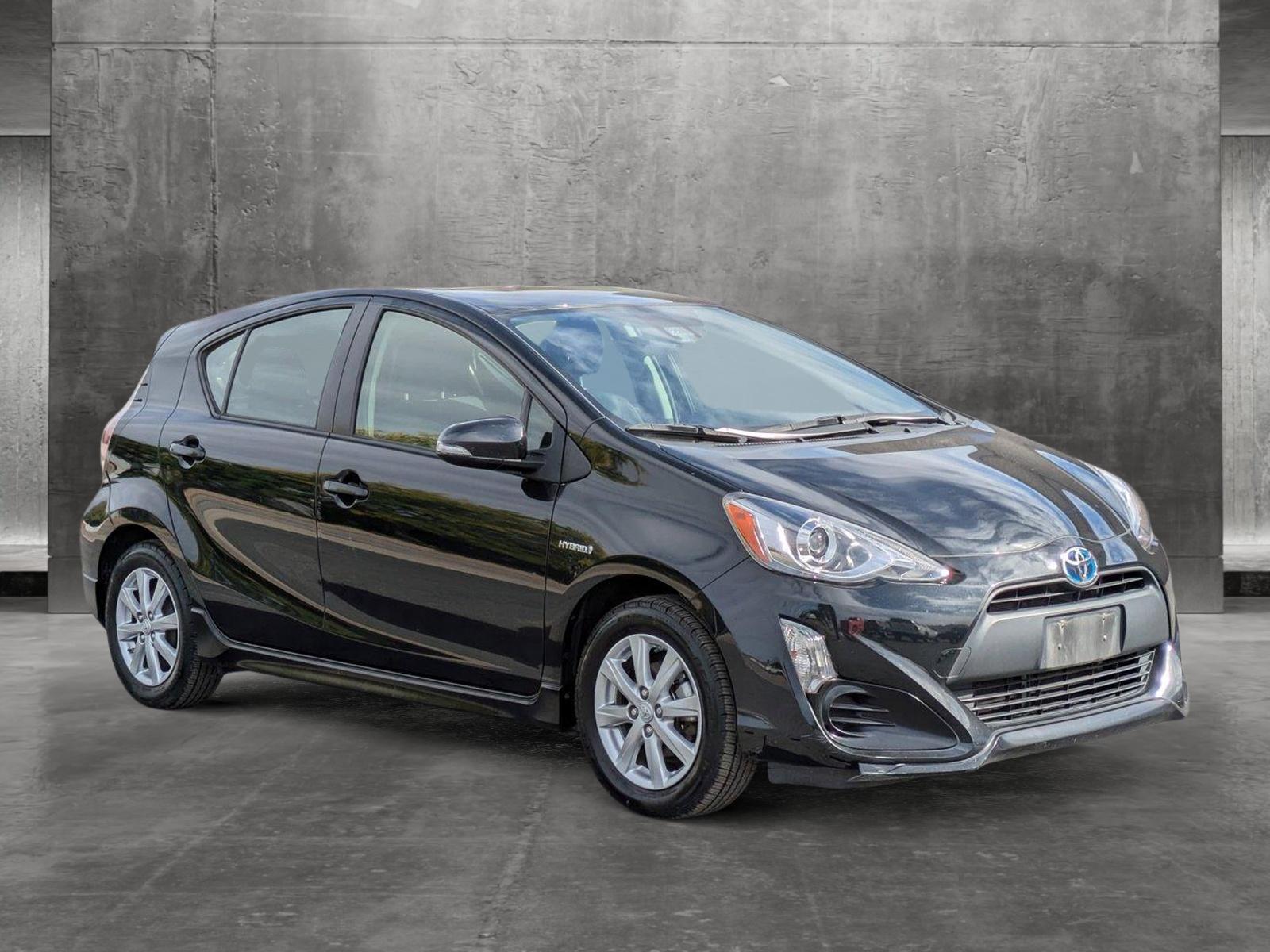 2017 Toyota Prius c Vehicle Photo in Spokane Valley, WA 99206