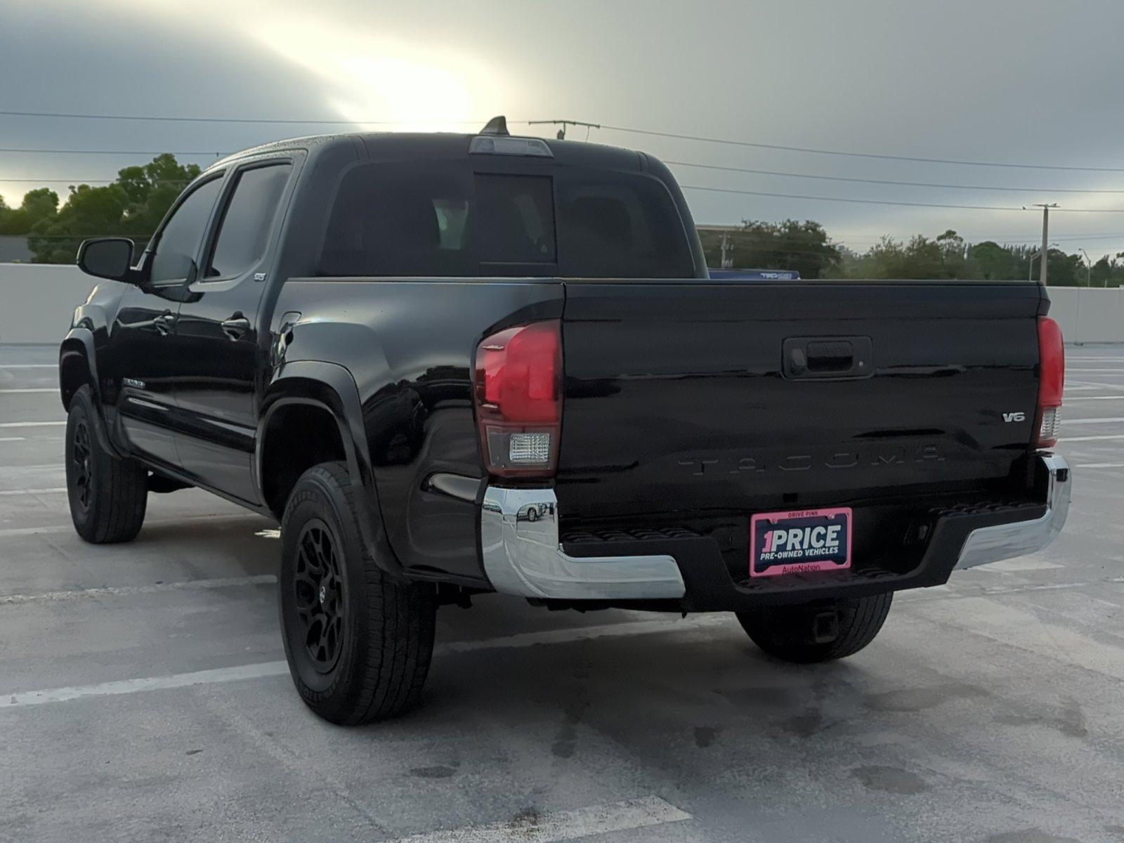 2021 Toyota Tacoma 2WD Vehicle Photo in Ft. Myers, FL 33907