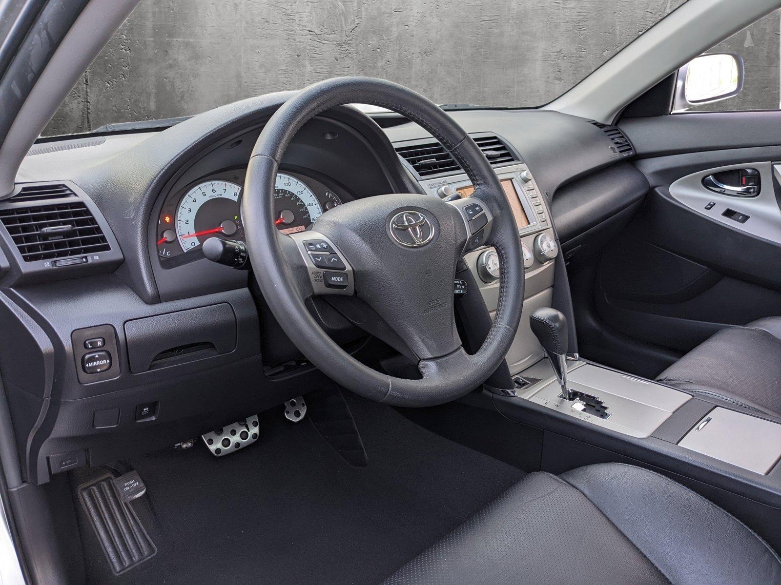 2011 Toyota Camry Vehicle Photo in VALENCIA, CA 91355-1705