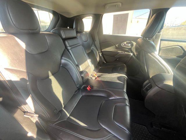 2019 Jeep Cherokee Vehicle Photo in Salt Lake City, UT 84115-2787