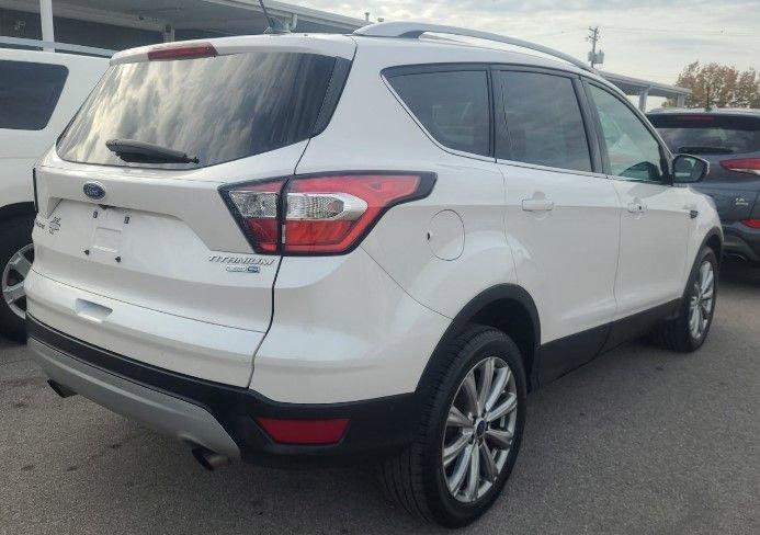 2018 Ford Escape Vehicle Photo in Cedar Rapids, IA 52402