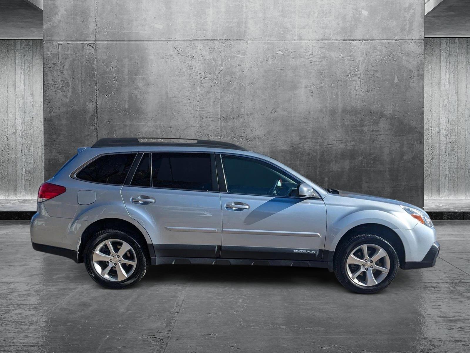 2013 Subaru OUTB Vehicle Photo in LONE TREE, CO 80124-2750