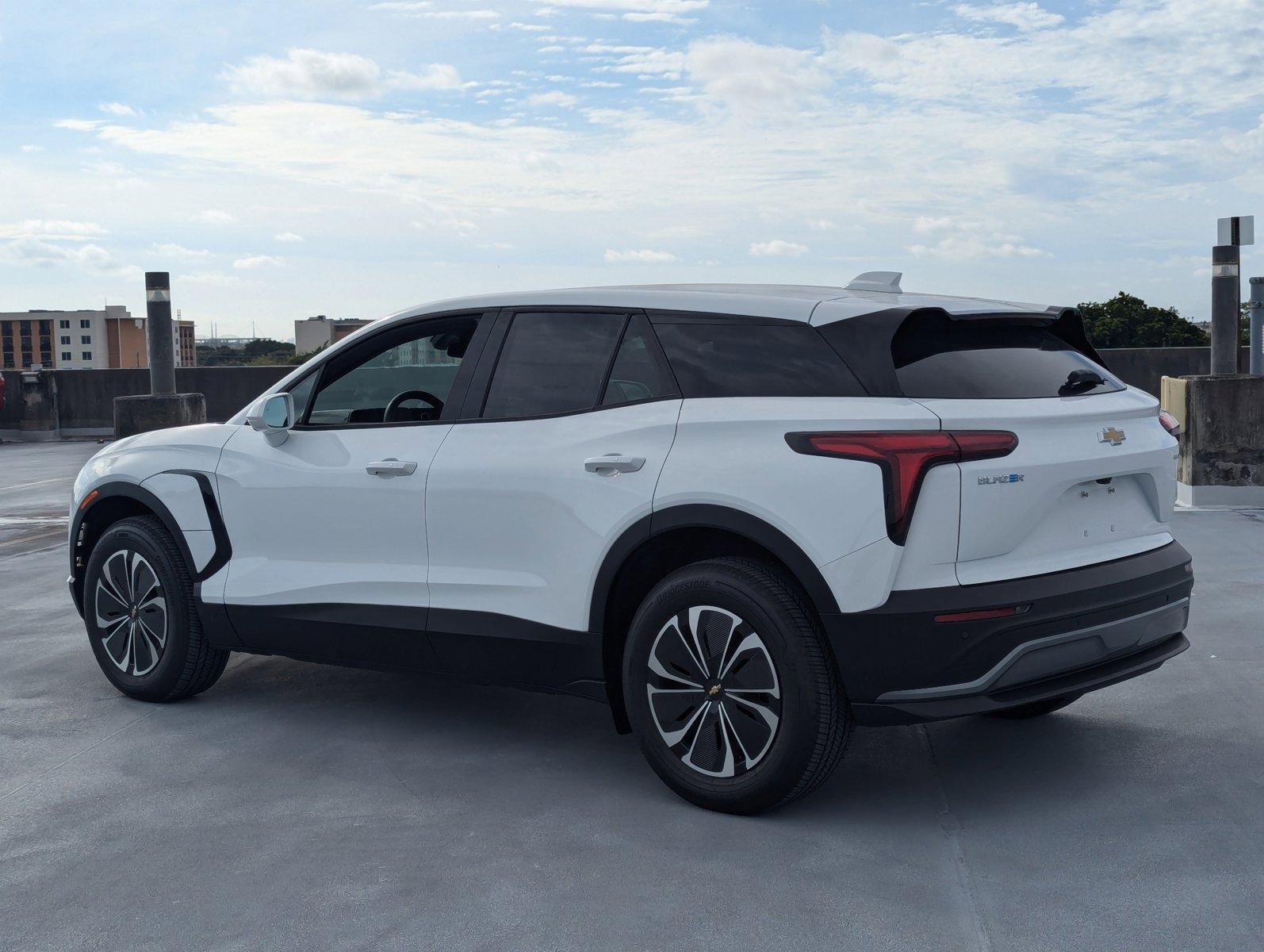 2025 Chevrolet Blazer EV Vehicle Photo in PEMBROKE PINES, FL 33024-6534