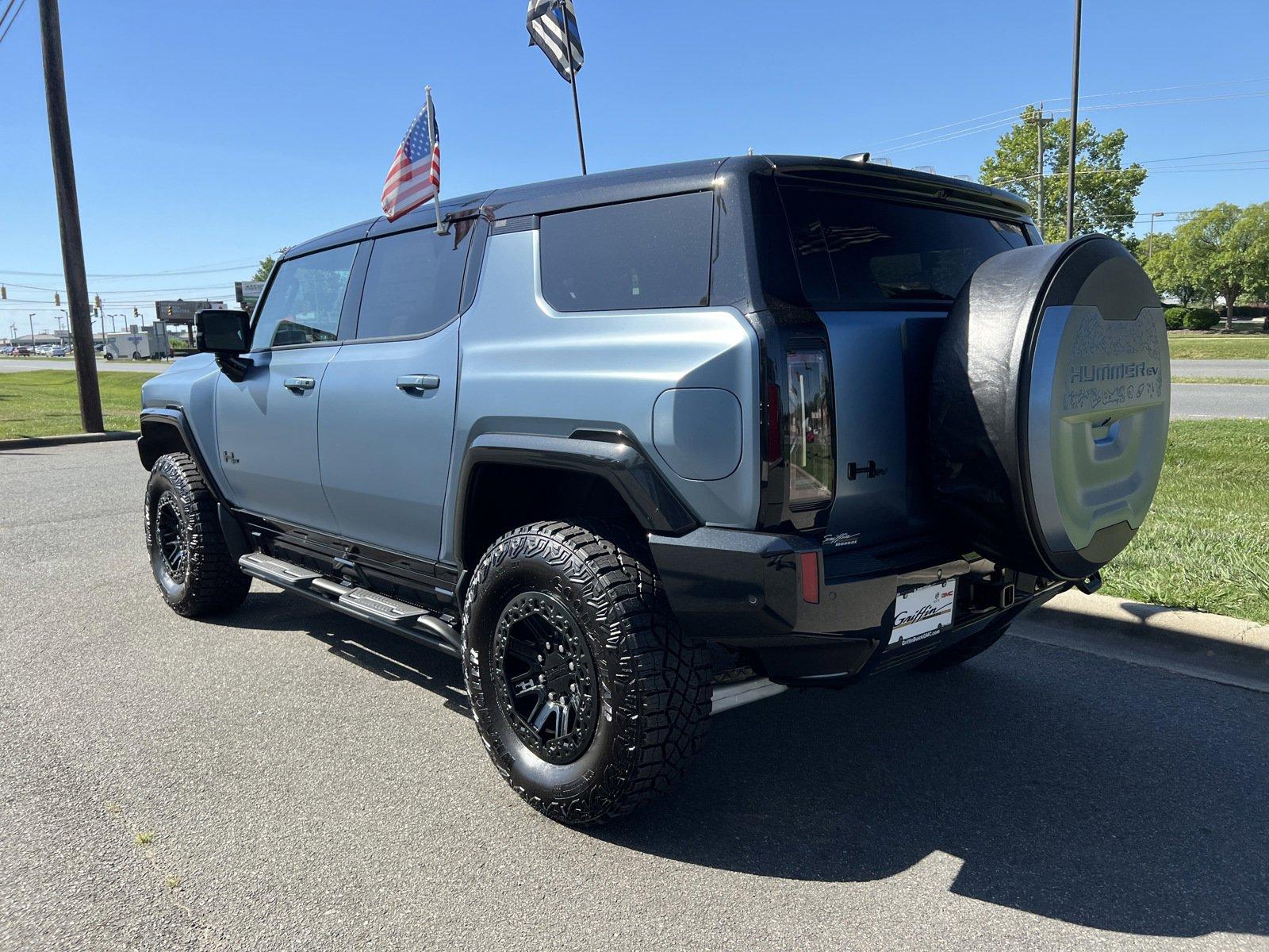 2024 GMC HUMMER EV SUV Vehicle Photo in MONROE, NC 28110-8431