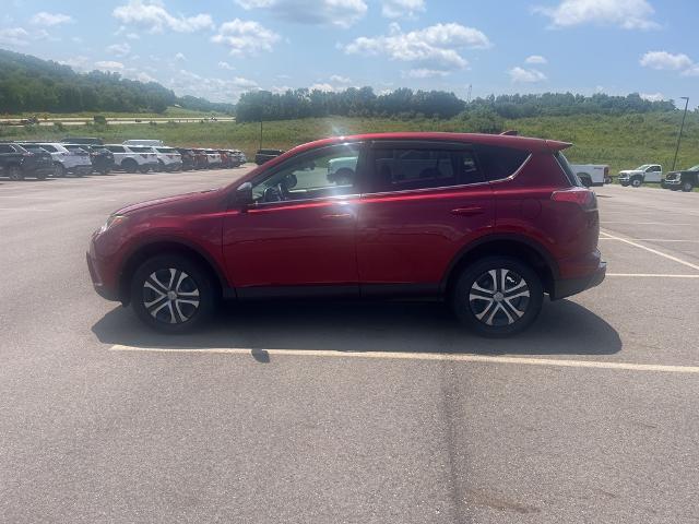 2018 Toyota RAV4 Vehicle Photo in Jackson, OH 45640-9766