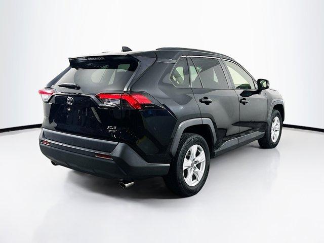 2020 Toyota RAV4 Vehicle Photo in Flemington, NJ 08822