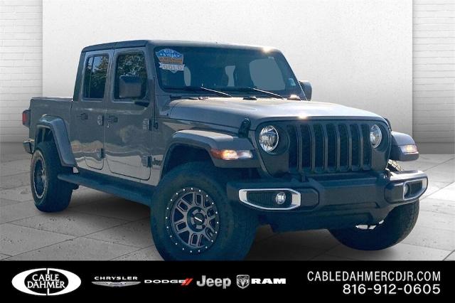 2021 Jeep Gladiator Vehicle Photo in Kansas City, MO 64114