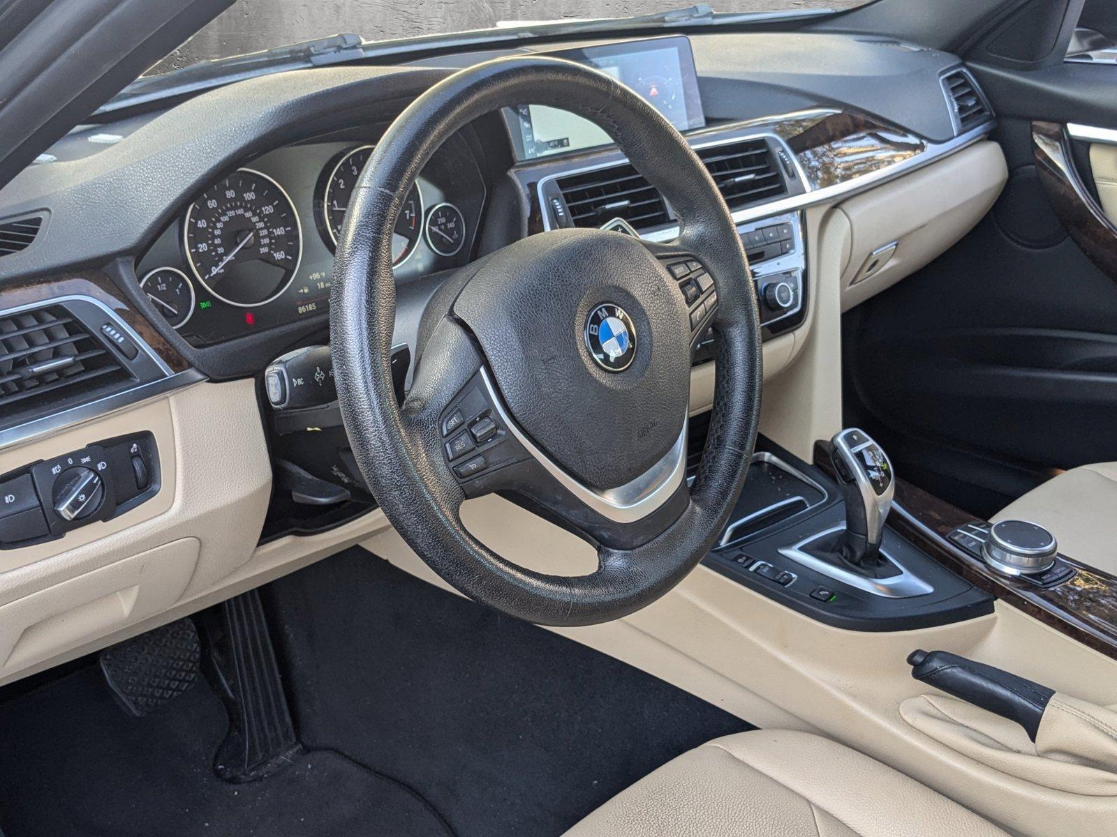 2017 BMW 330i xDrive Vehicle Photo in Coconut Creek, FL 33073