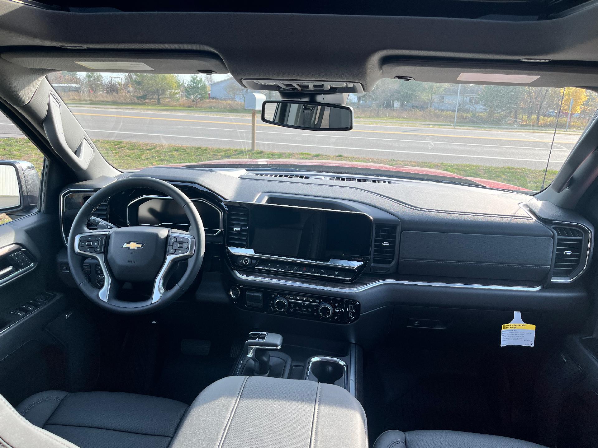 2025 Chevrolet Silverado 1500 Vehicle Photo in CLARE, MI 48617-9414