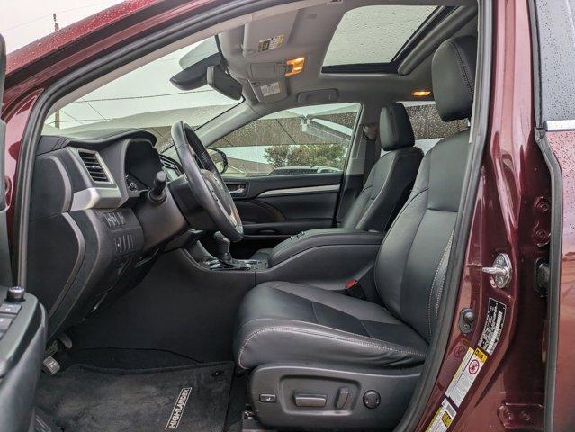 2019 Toyota Highlander Vehicle Photo in SELMA, TX 78154-1459