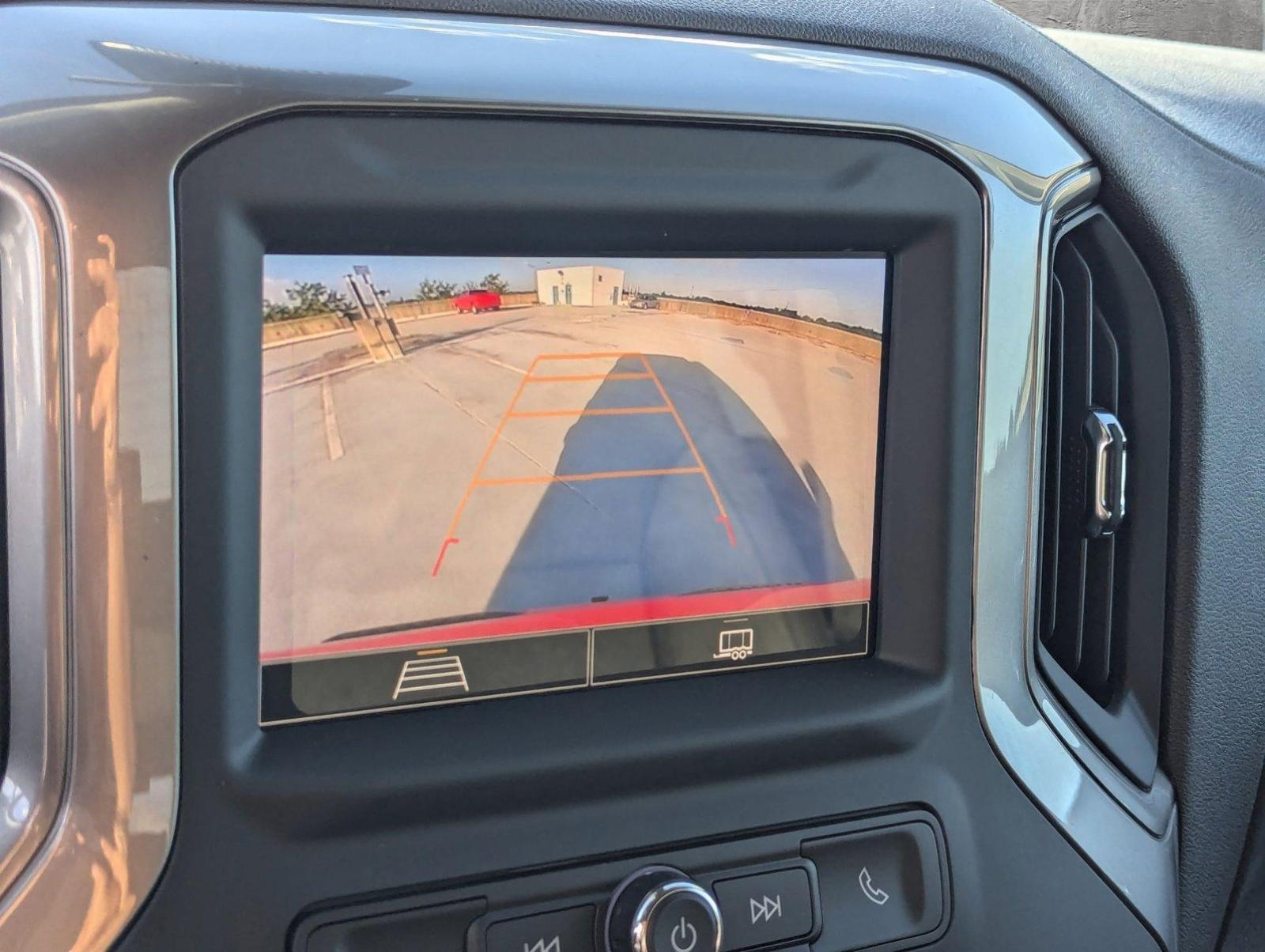 2025 Chevrolet Silverado 1500 Vehicle Photo in PEMBROKE PINES, FL 33024-6534