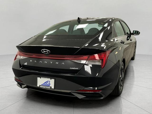 2022 Hyundai ELANTRA Vehicle Photo in Appleton, WI 54913