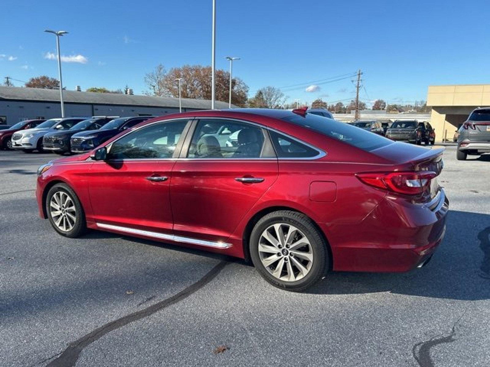 2016 Hyundai SONATA Vehicle Photo in Harrisburg, PA 17111