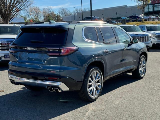 2025 GMC Acadia Vehicle Photo in LOWELL, MA 01852-4336