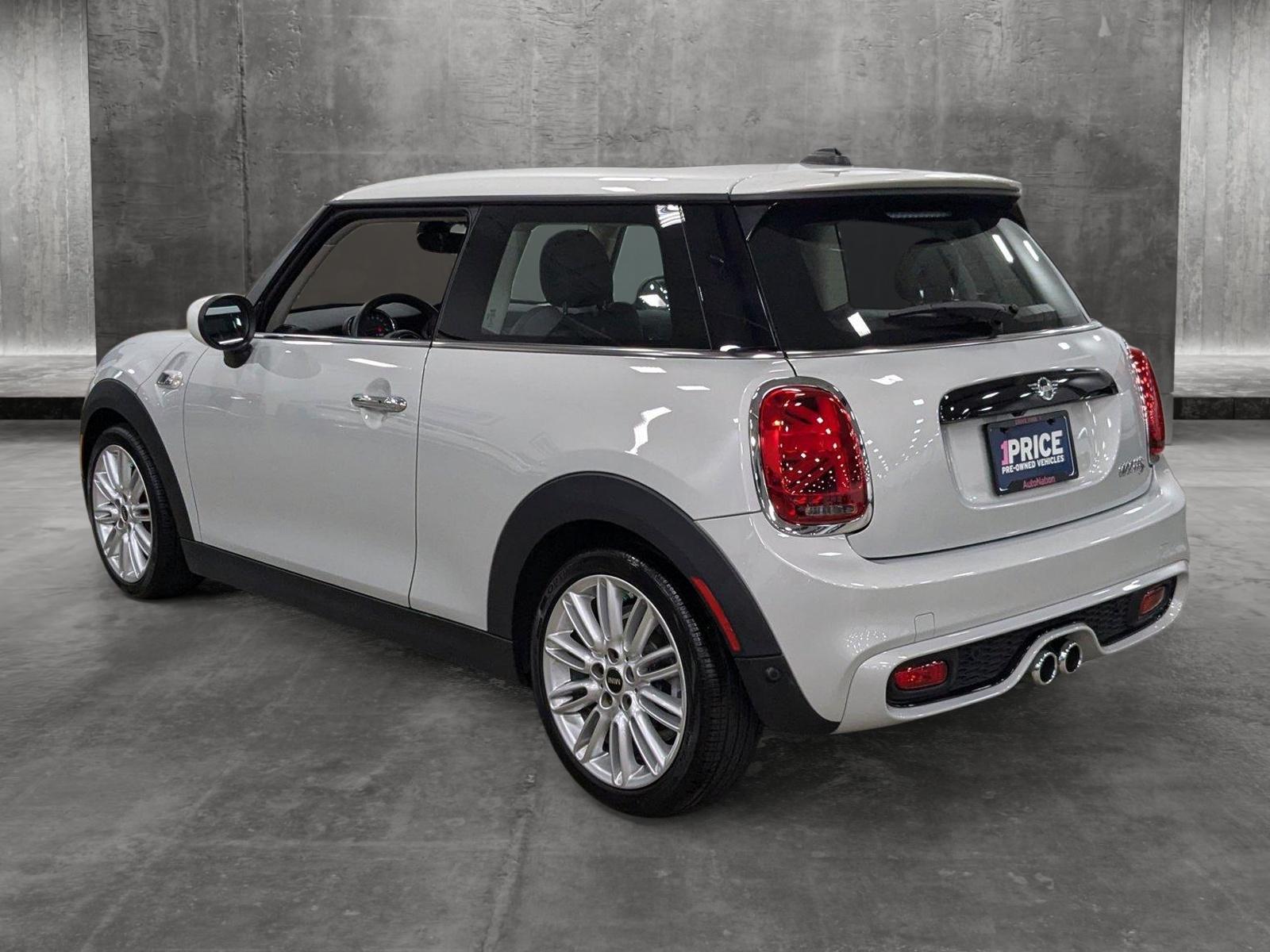 2021 MINI Cooper S Hardtop 2 Door Vehicle Photo in Pompano Beach, FL 33064