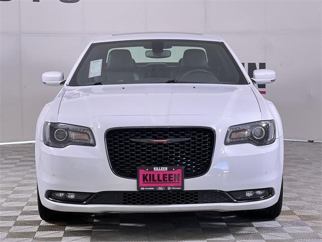 Used 2023 Chrysler 300 S with VIN 2C3CCABG1PH524353 for sale in Killeen, TX