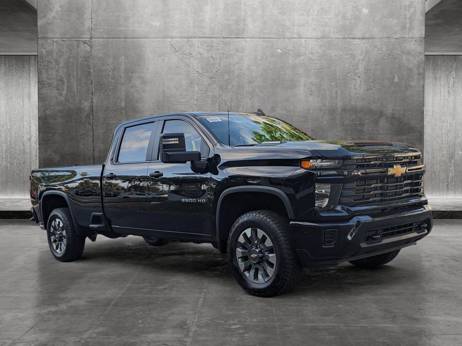 2024 Chevrolet Silverado 2500 HD Vehicle Photo in PEMBROKE PINES, FL 33024-6534