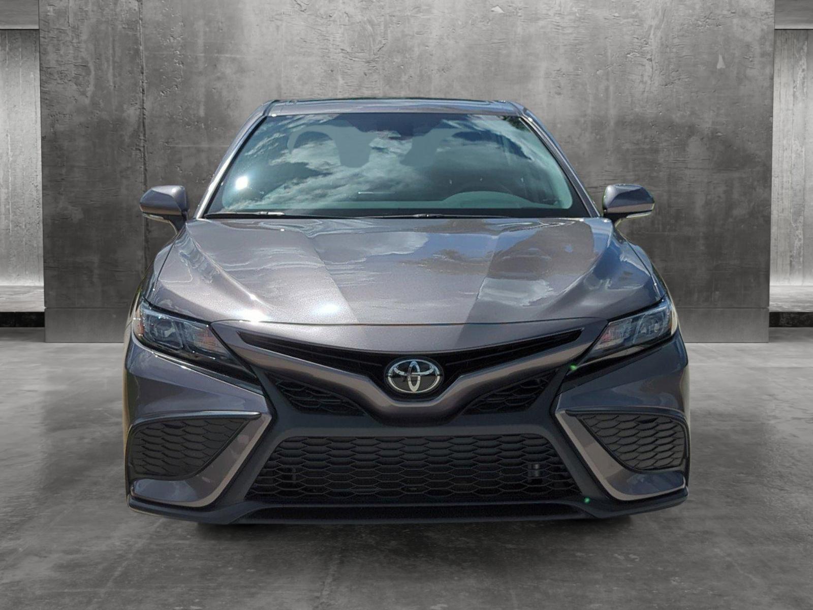 2022 Toyota Camry Vehicle Photo in Pembroke Pines, FL 33027