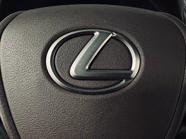 2020 Lexus ES Vehicle Photo in MEDINA, OH 44256-9631