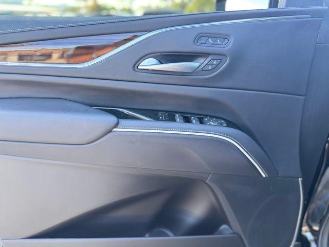 2023 Cadillac Escalade ESV Vehicle Photo in DELRAY BEACH, FL 33483-3294