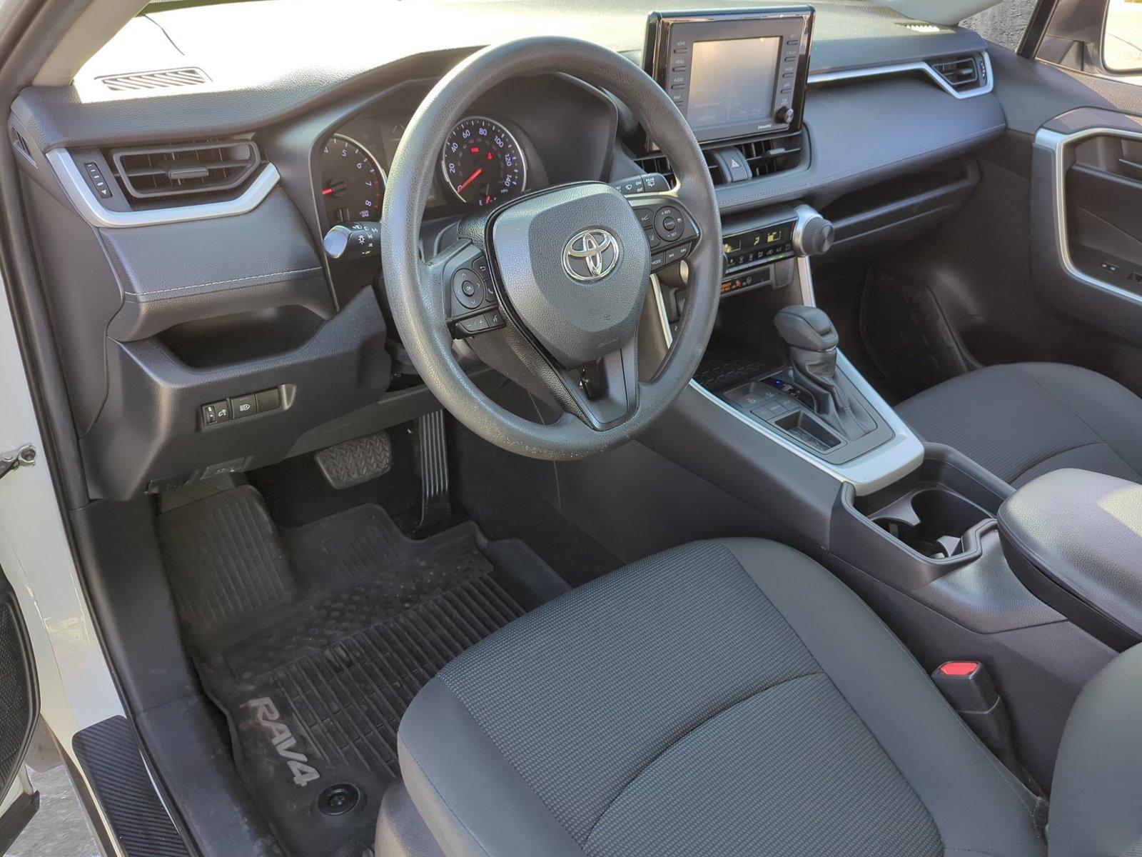 2020 Toyota RAV4 Vehicle Photo in Ft. Myers, FL 33907