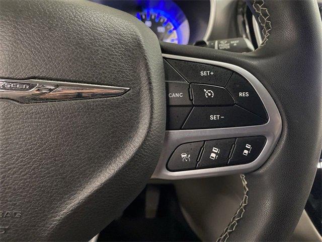 2022 Chrysler Pacifica Vehicle Photo in PORTLAND, OR 97225-3518