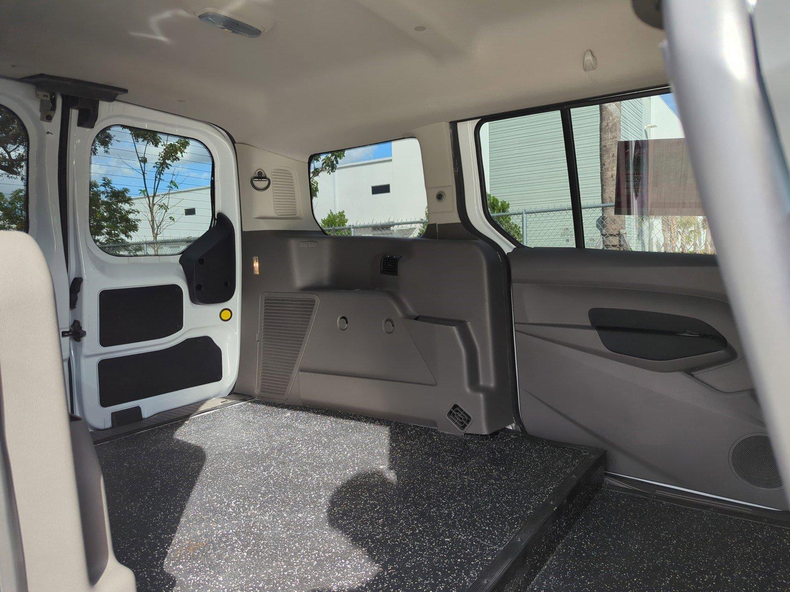 2023 Ford Transit Connect Wagon Vehicle Photo in Margate, FL 33063