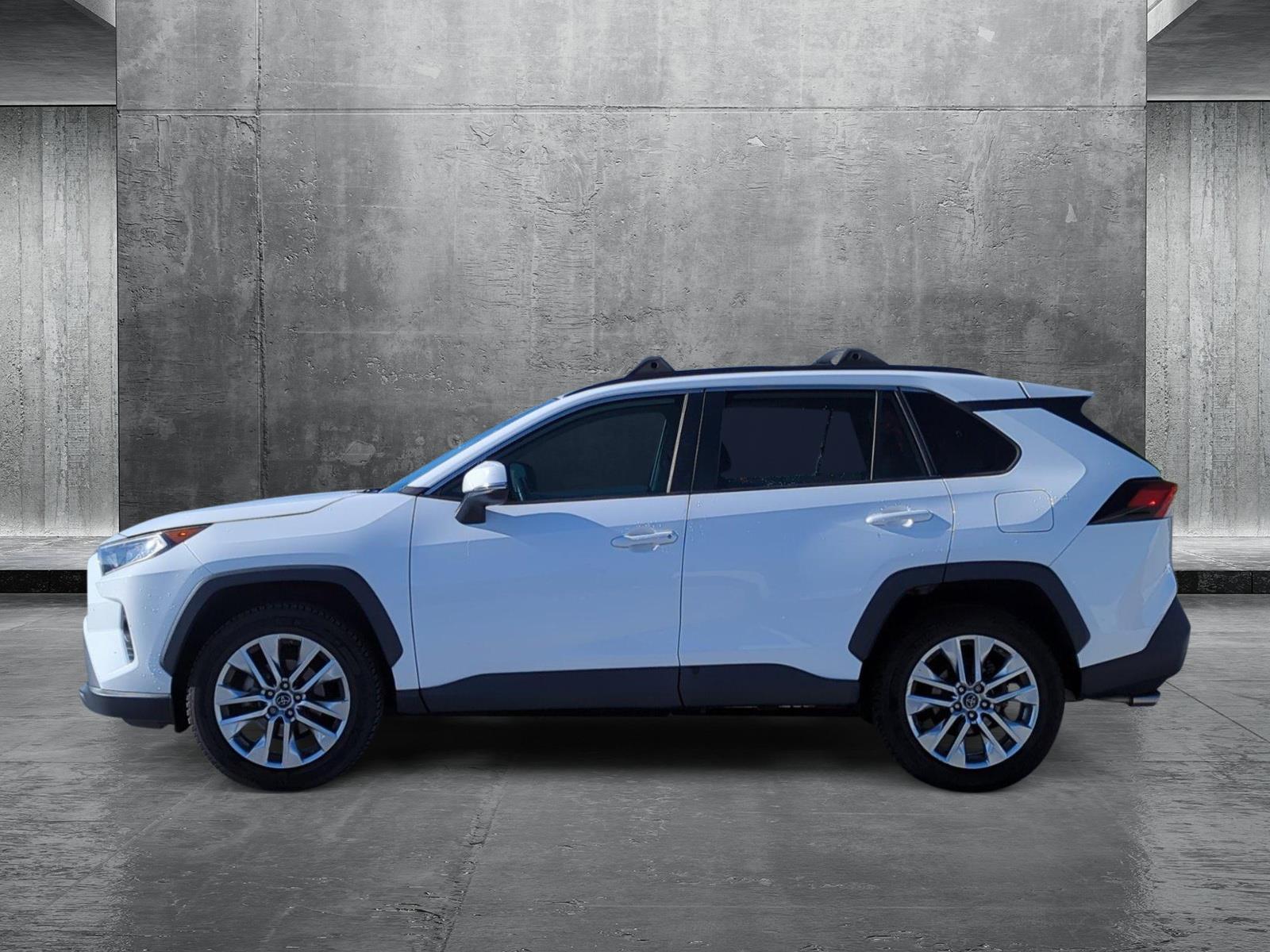 2019 Toyota RAV4 Vehicle Photo in Ft. Myers, FL 33907