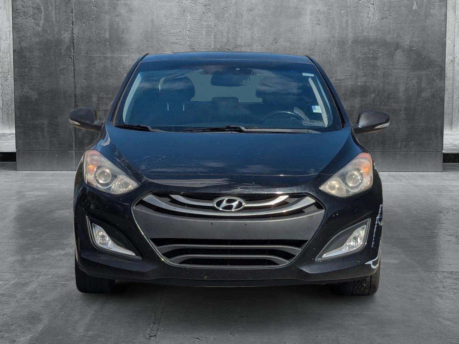 2014 Hyundai ELANTRA GT Vehicle Photo in St. Petersburg, FL 33713