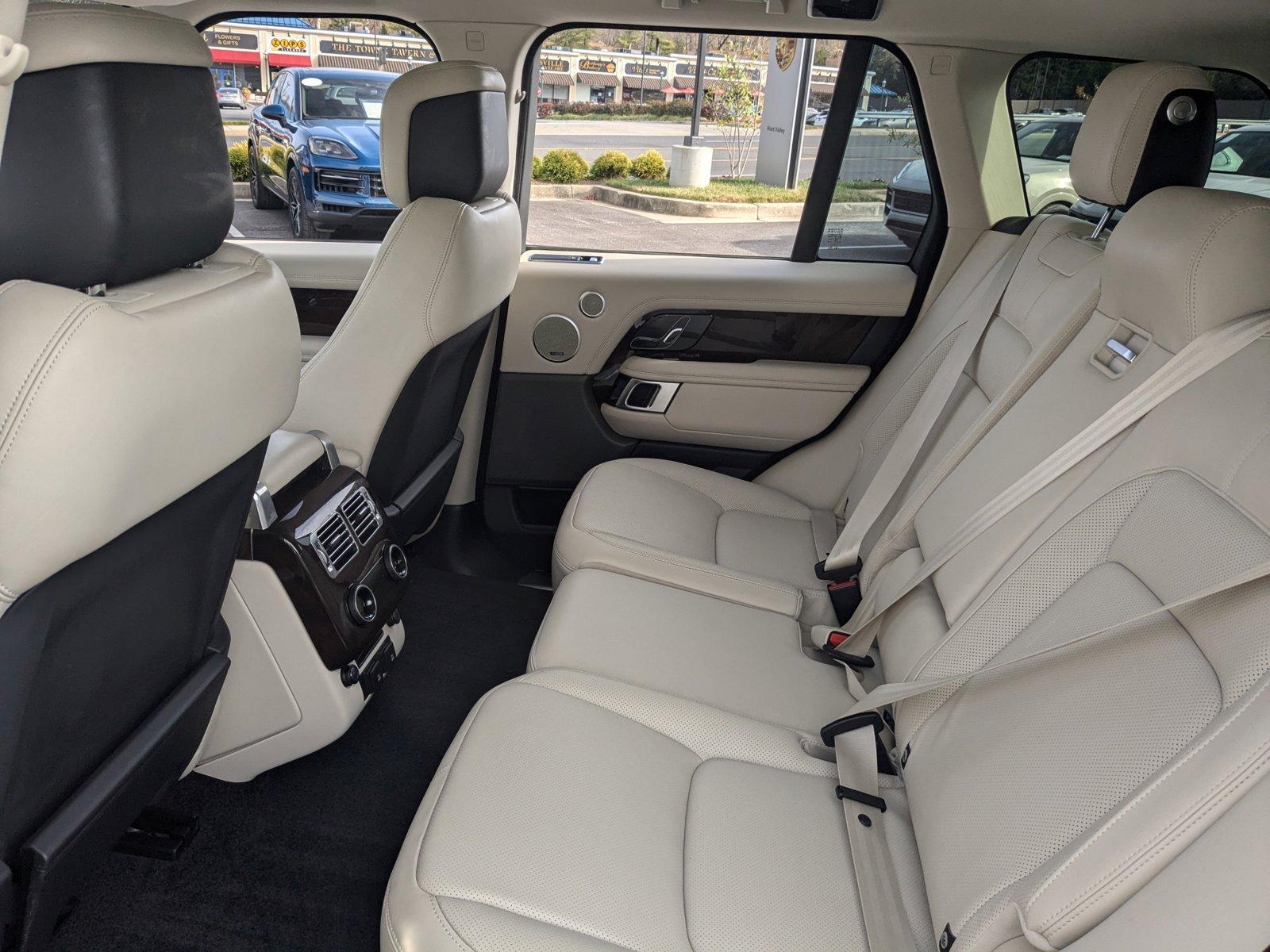 2020 Land Rover Range Rover Vehicle Photo in Towson, MD 21204