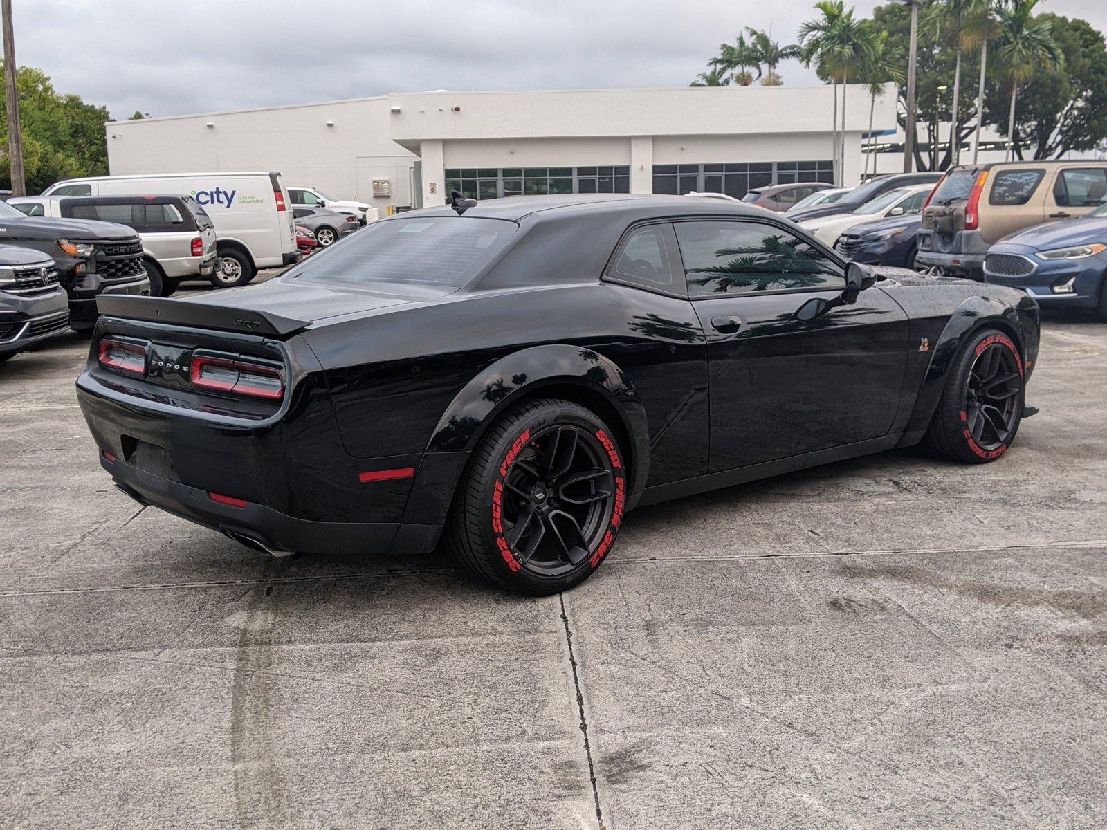 2019 Dodge Challenger Vehicle Photo in PEMBROKE PINES, FL 33024-6534