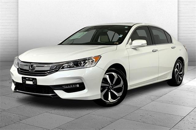 2016 Honda Accord Sedan Vehicle Photo in KANSAS CITY, MO 64114-4545