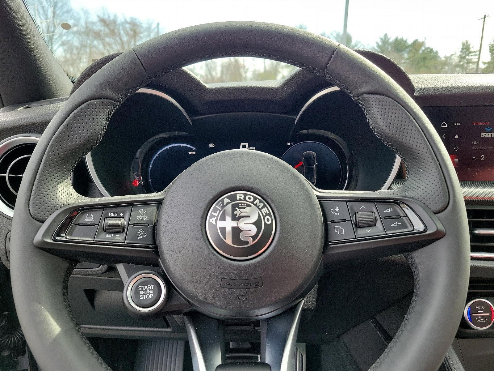 2024 Alfa Romeo Stelvio Vehicle Photo in Willow Grove, PA 19090