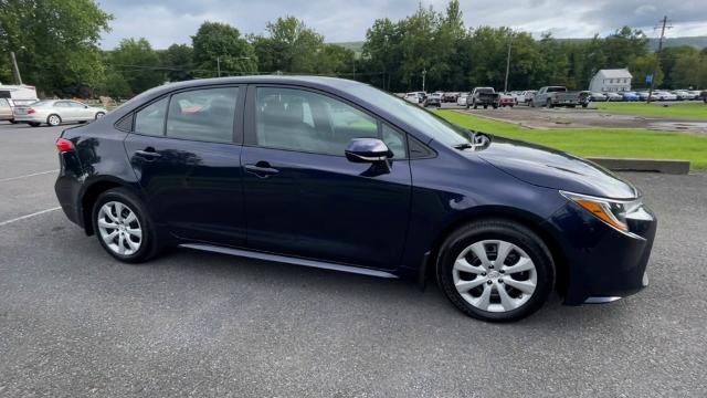 Used 2022 Toyota Corolla LE with VIN 5YFEPMAE6NP364102 for sale in Thompsontown, PA