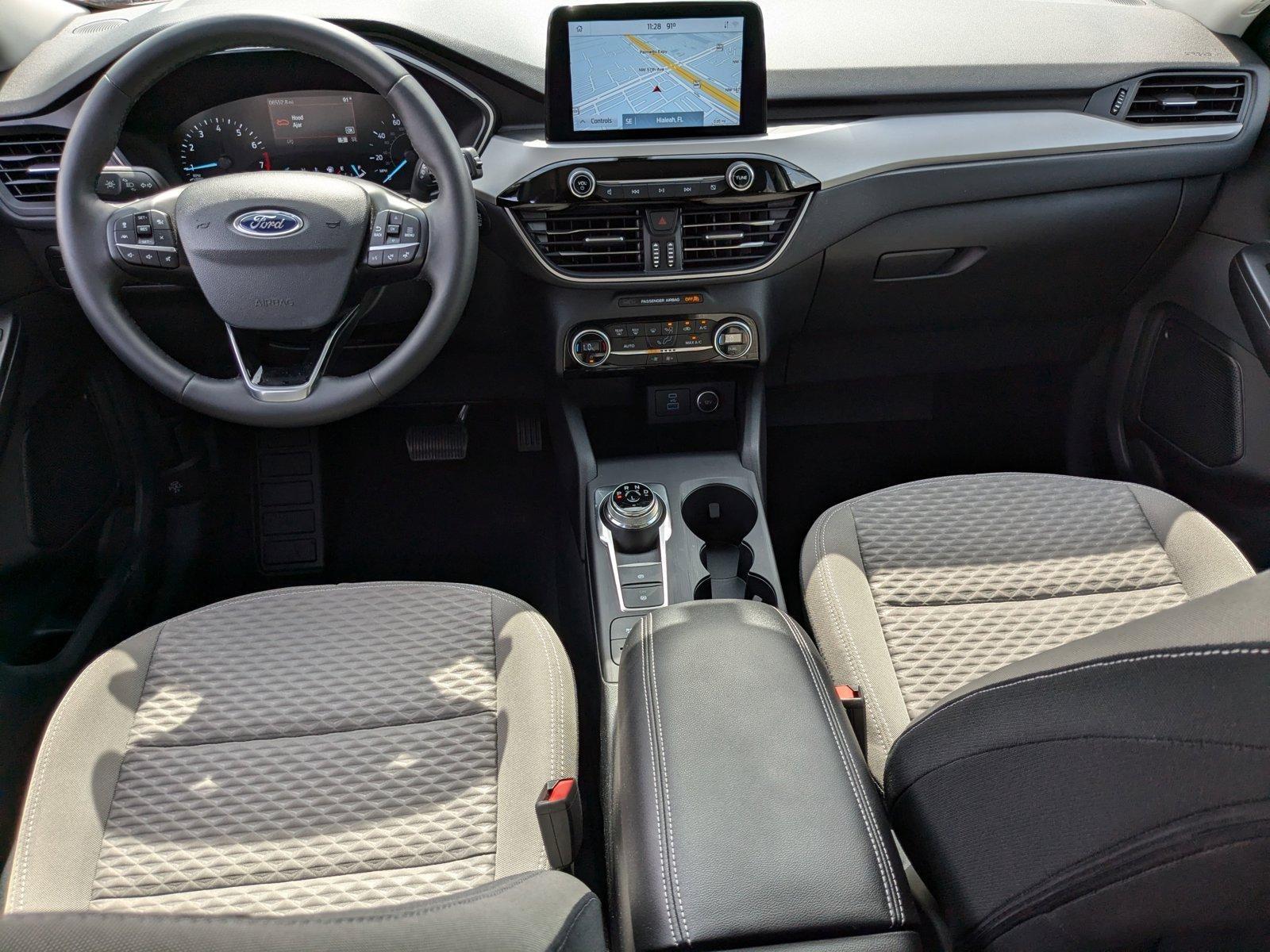 2021 Ford Escape Vehicle Photo in Miami, FL 33015