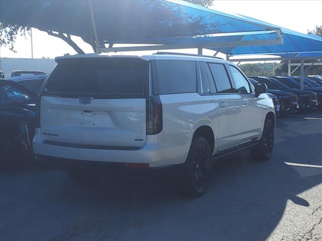 2024 Cadillac Escalade ESV Vehicle Photo in Denton, TX 76205