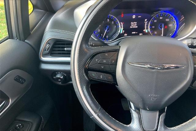 2019 Chrysler Pacifica Vehicle Photo in Kansas City, MO 64114