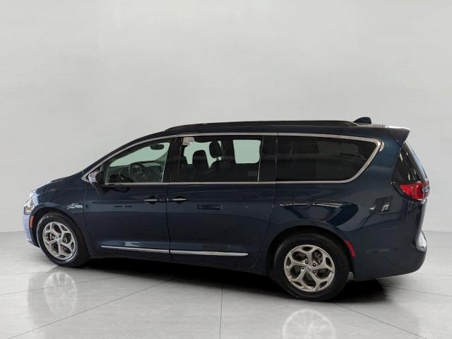 2022 Chrysler Pacifica Vehicle Photo in Oshkosh, WI 54901