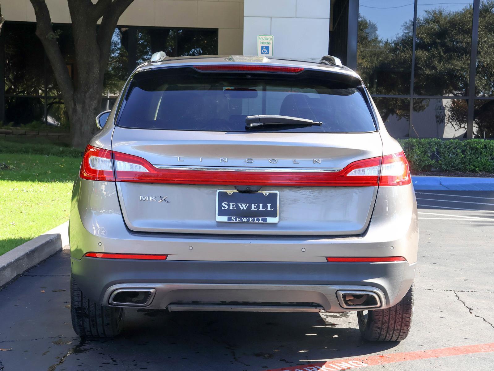 2018 Lincoln MKX Vehicle Photo in DALLAS, TX 75209-3095