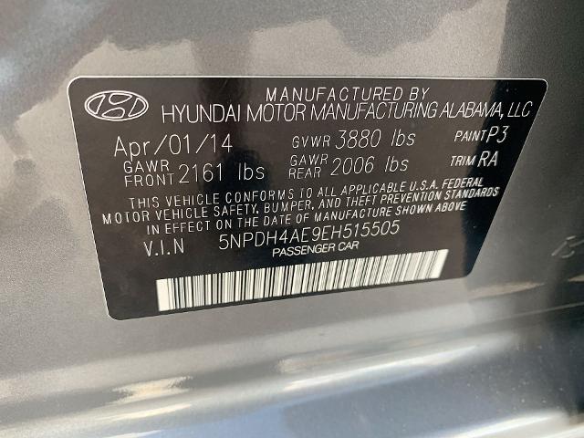 2014 Hyundai ELANTRA Vehicle Photo in MOON TOWNSHIP, PA 15108-2571