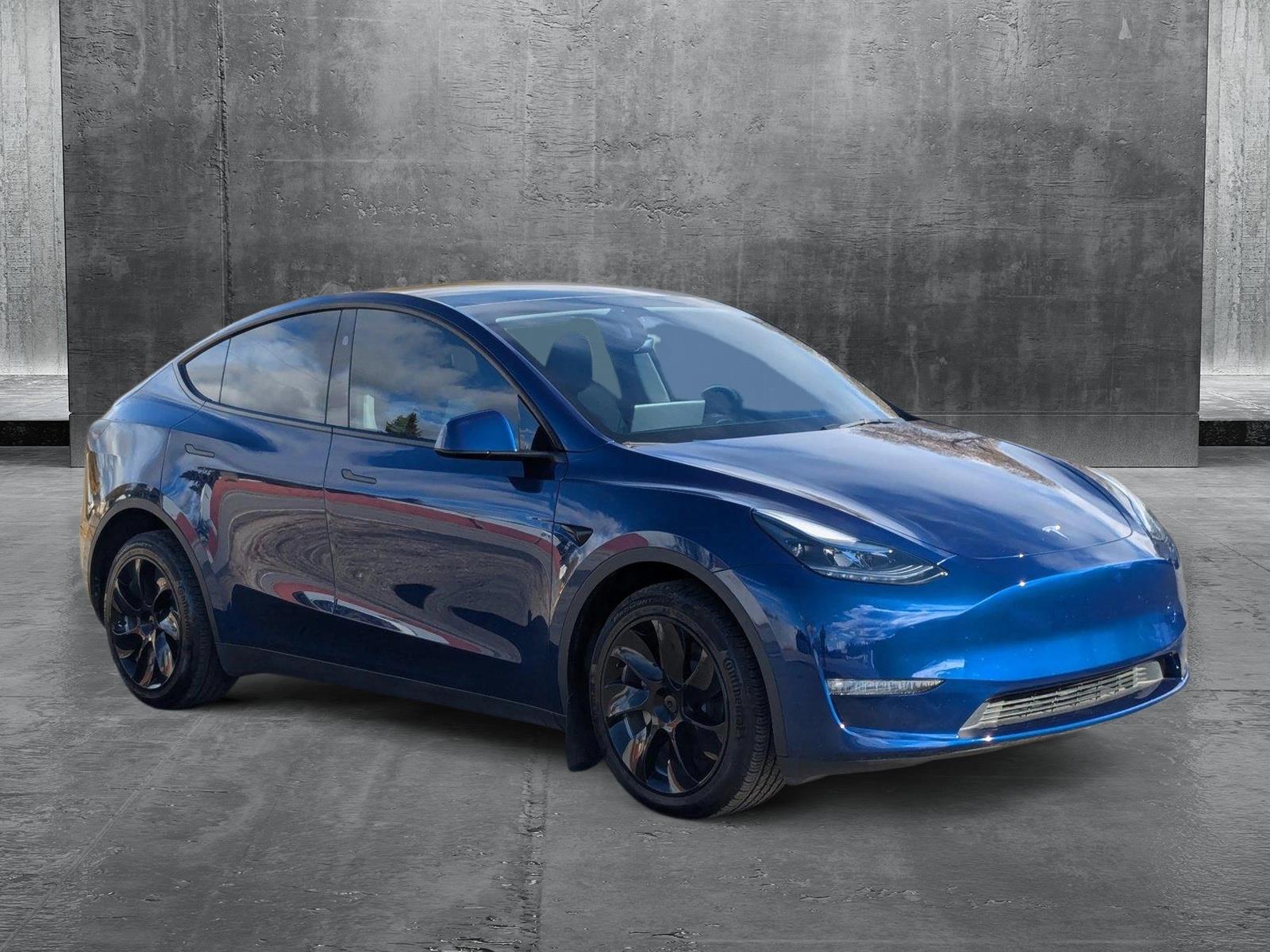 2024 Tesla Model Y Vehicle Photo in Spokane Valley, WA 99206