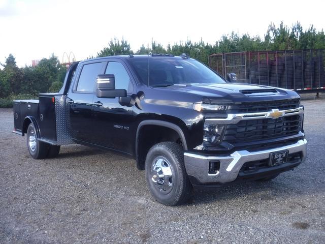 2025 Chevrolet Silverado 3500 HD Chassis Cab Vehicle Photo in JASPER, GA 30143-8655