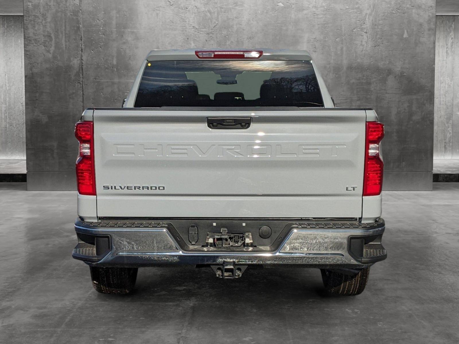 2024 Chevrolet Silverado 1500 Vehicle Photo in TIMONIUM, MD 21093-2300