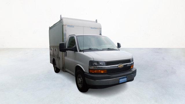 2019 Chevrolet Express Commercial Cutaway Vehicle Photo in Nashua, NH 03060