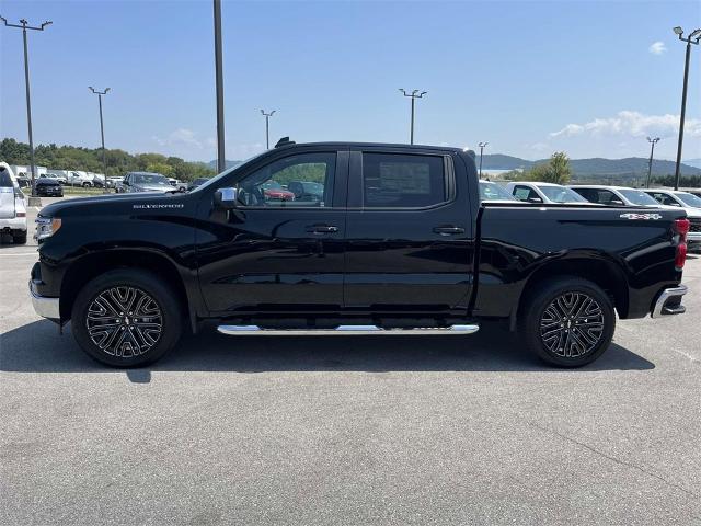 2024 Chevrolet Silverado 1500 Vehicle Photo in ALCOA, TN 37701-3235