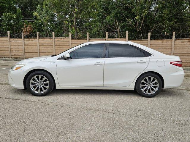 2015 Toyota Camry Hybrid Vehicle Photo in San Antonio, TX 78230